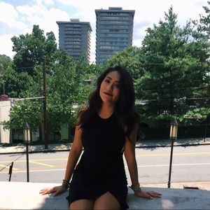 Meet your Posher, Isabella